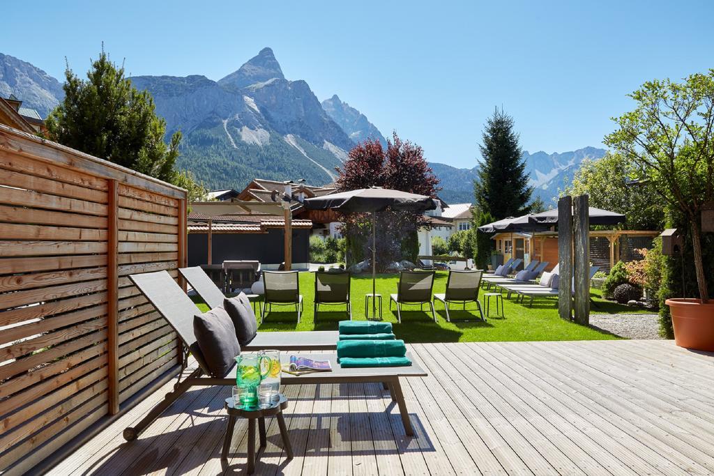 Der Gruene Baum Mountain Boutique Hotel Ehrwald Eksteriør billede